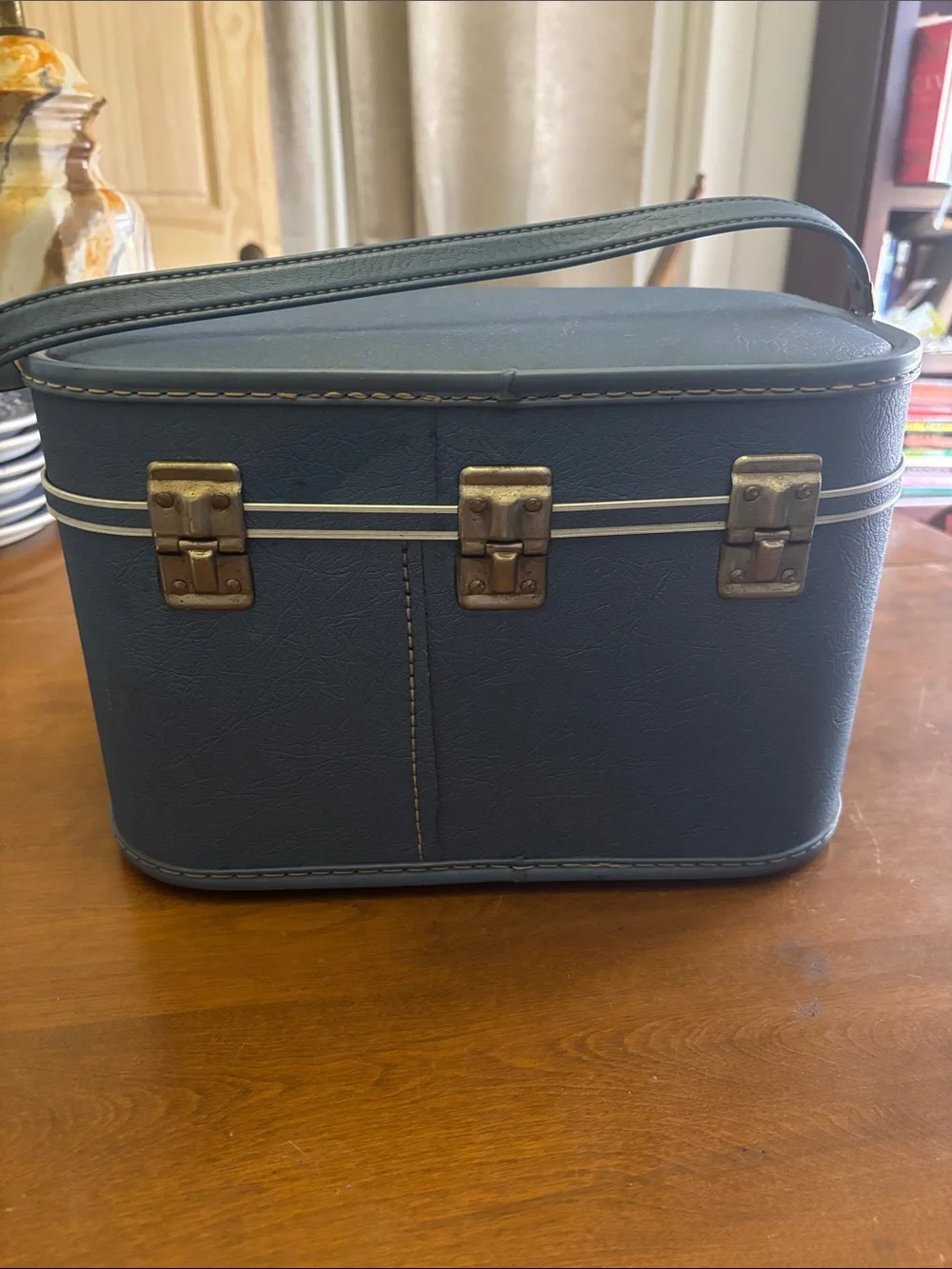 Mid-Century Blue Hardshell Train Case Retro Cosmetic Vanity
